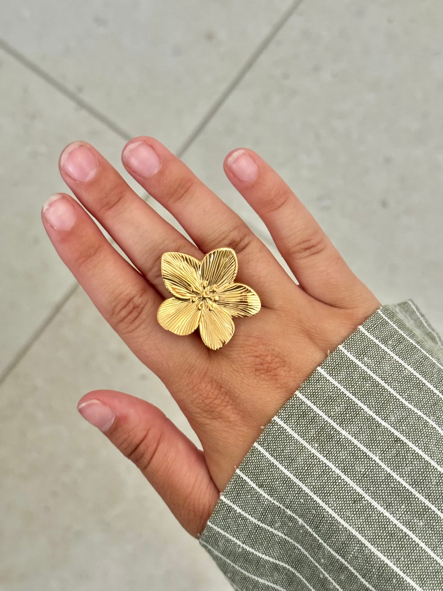 Bague Flora DORÉE